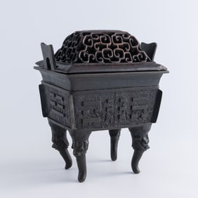 A Chinese bronze 'bagua' ding-form censer, 18th/19th century