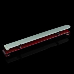 A Chinese white jade flat hairpin (Bianfang), early 19th century