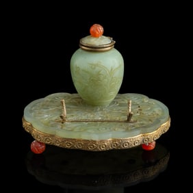 A Chinese jade and gilt-metal scholar’s item, Qing dynasty