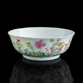 A Chinese famille rose 'floral' bowl, 19th century
