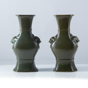 A pair of Chinese tea-dust-glazed beast-handled vases, 19th century