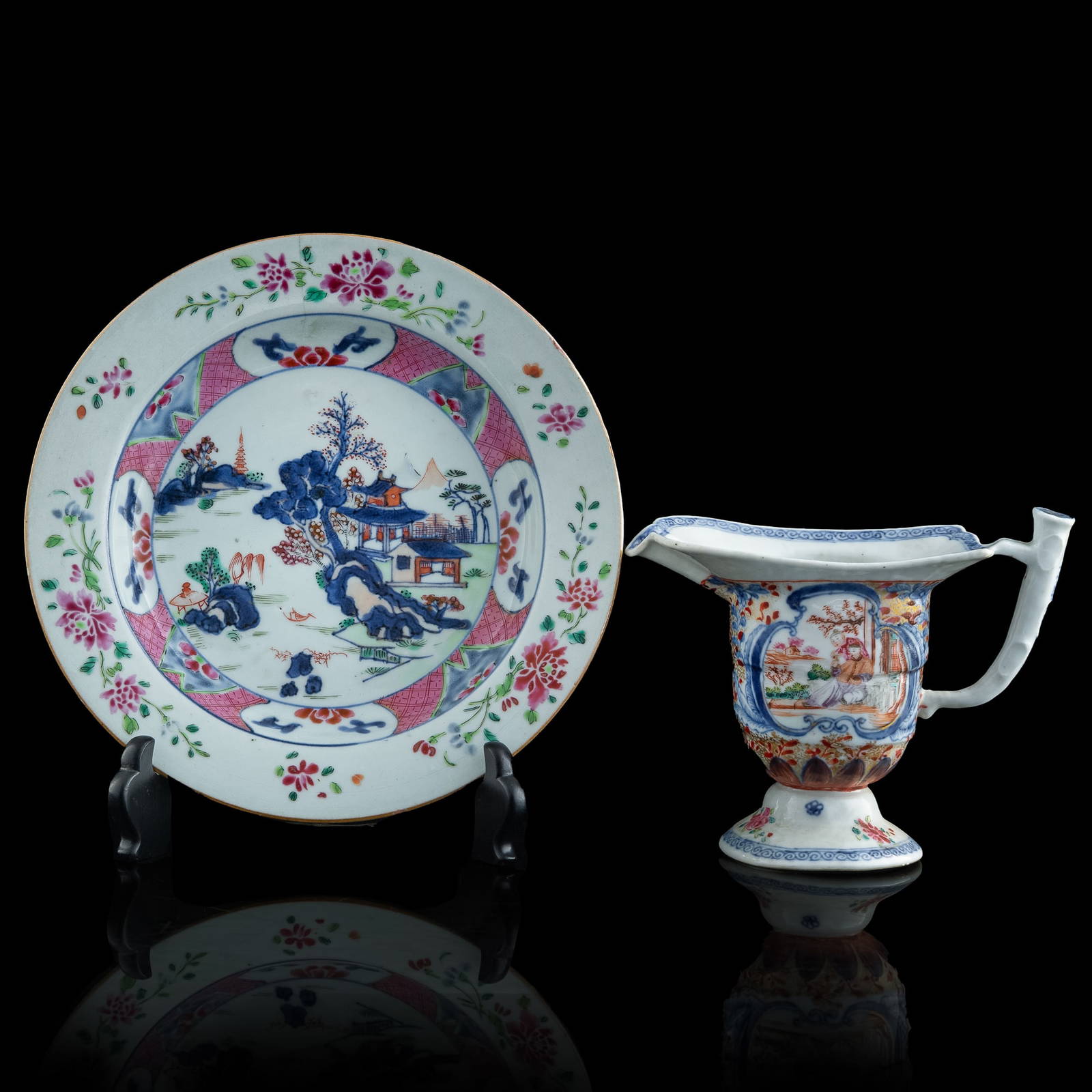A Chinese export famille rose plate and a gravy boat, 18th century