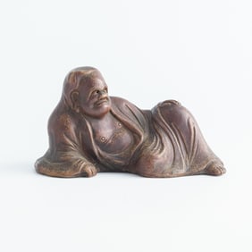 A Chinese zisha figure of Bodhidharma, 19th century