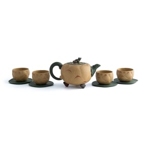 A Chinese zisha tea set, by Jiang Rong (1919-2008), 2003