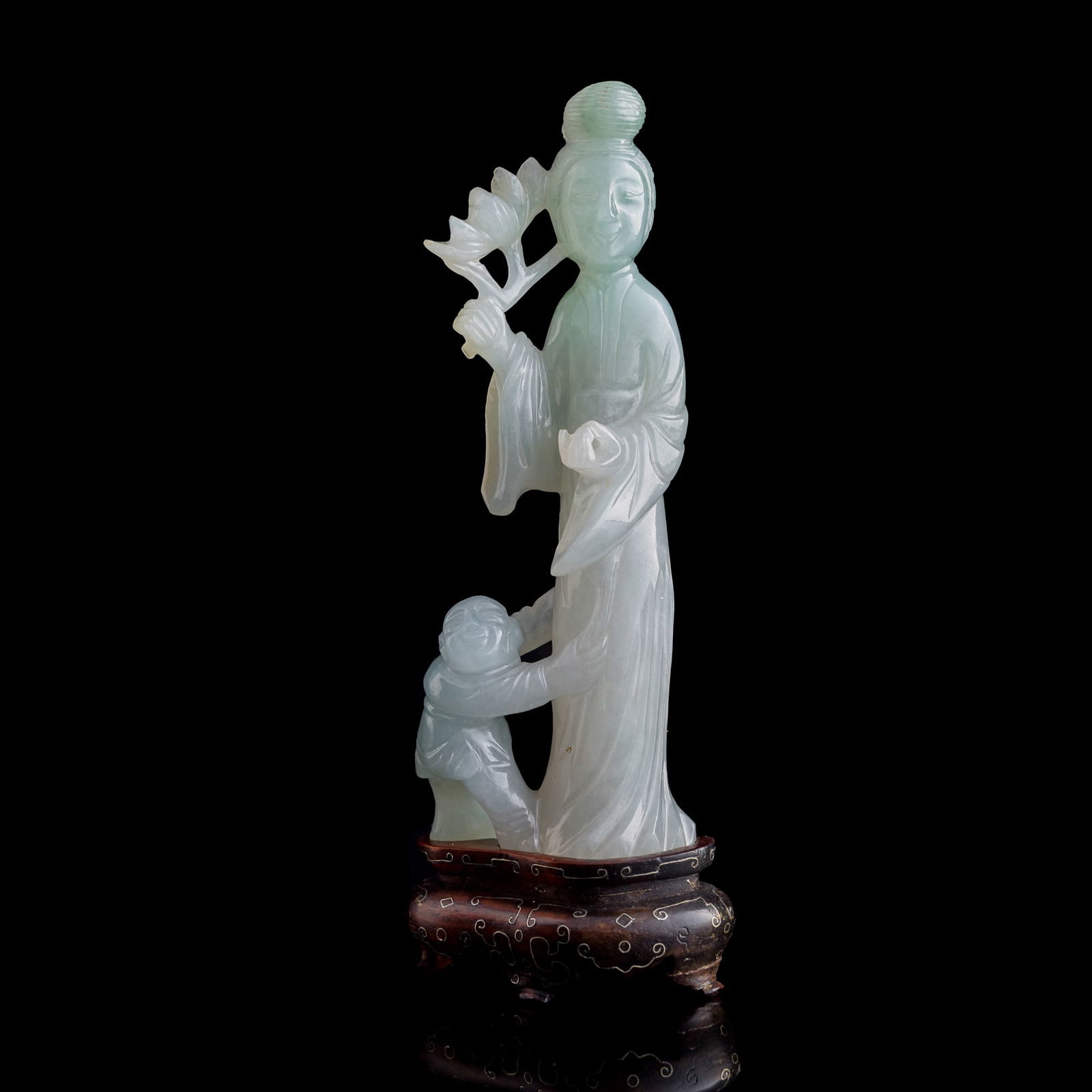 A Chinese jadeite figure of court lady and boy, 19th century (1 of 10)
