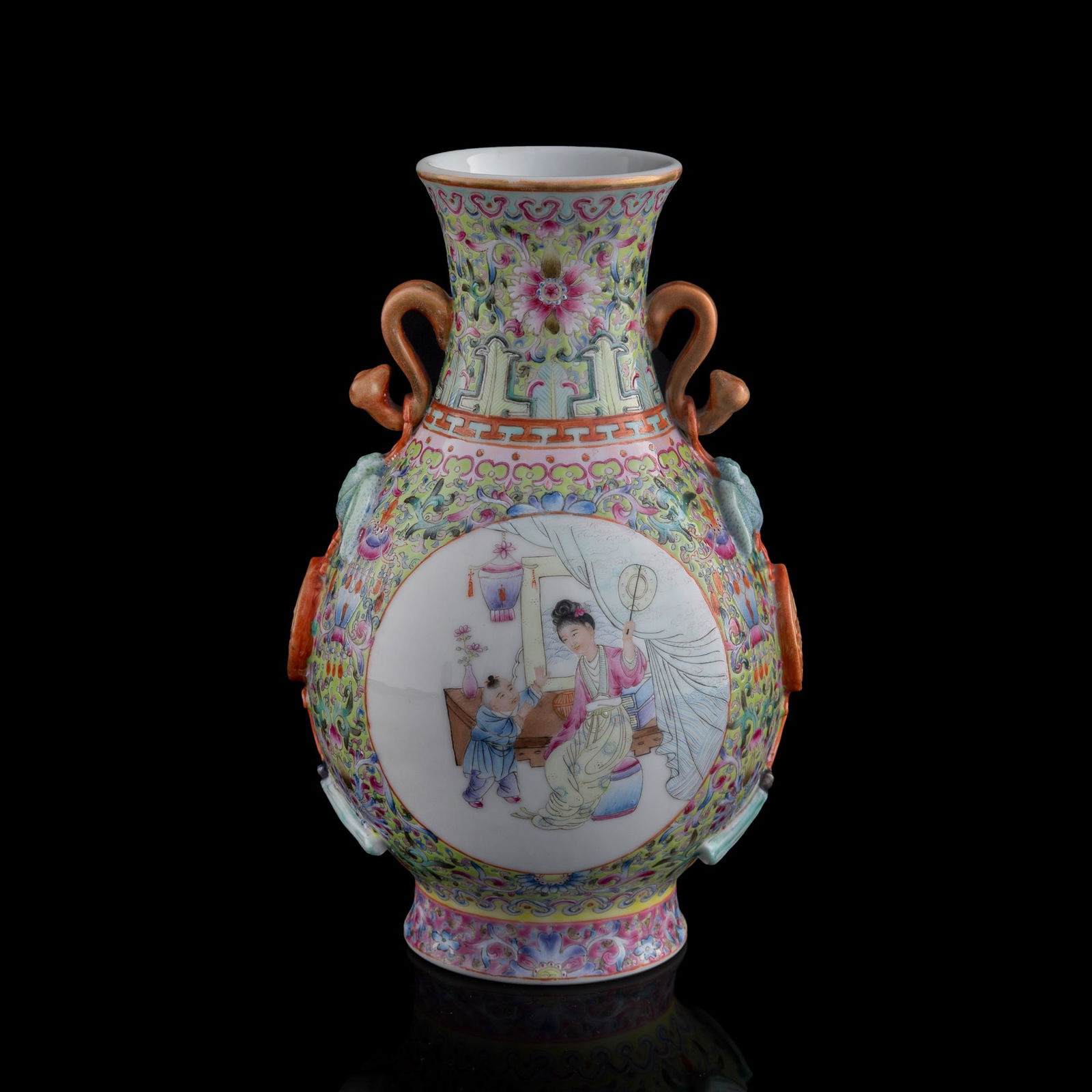 A Chinese famille rose 'fu shou' vase, Republic period (1 of 12)