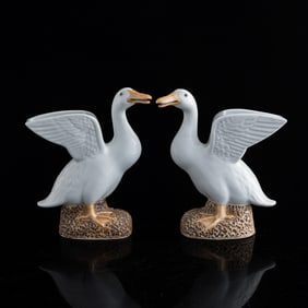 A pair of Chinese duck-form flower pots, by Nie Wuhua, Republic period