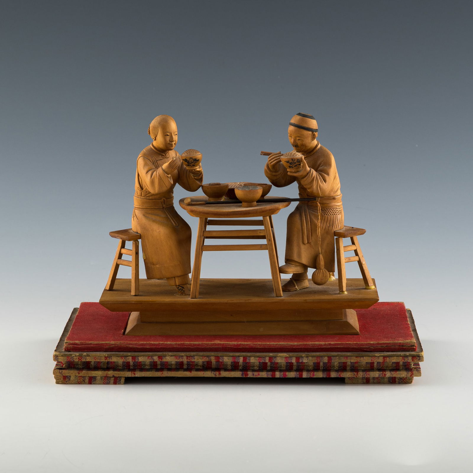 A Chinese Nanmu wood statue of a couple having dinner, Republic period (1 of 10)