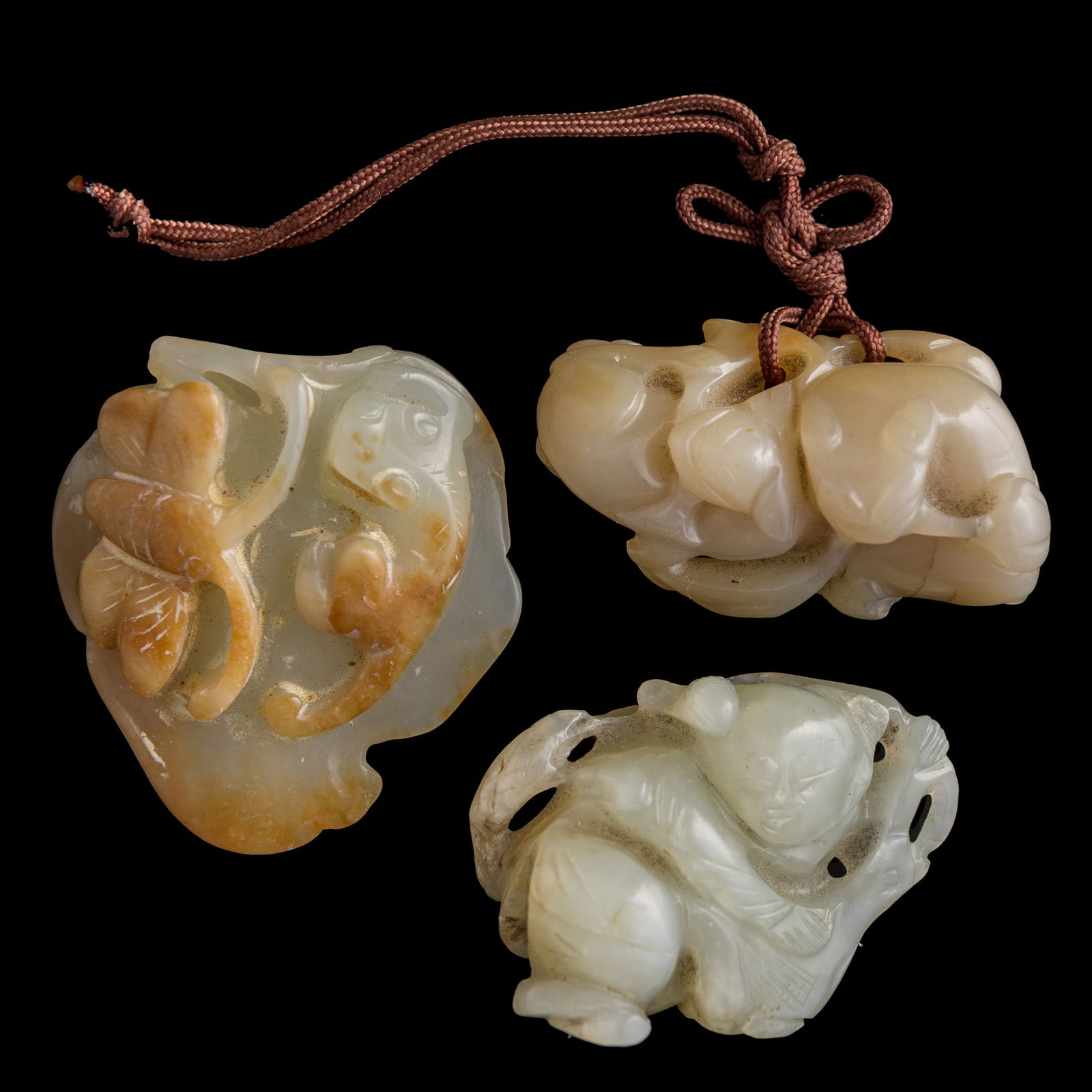 Three Chinese jade pendants, Ming/Qing dynasty (1 of 6)