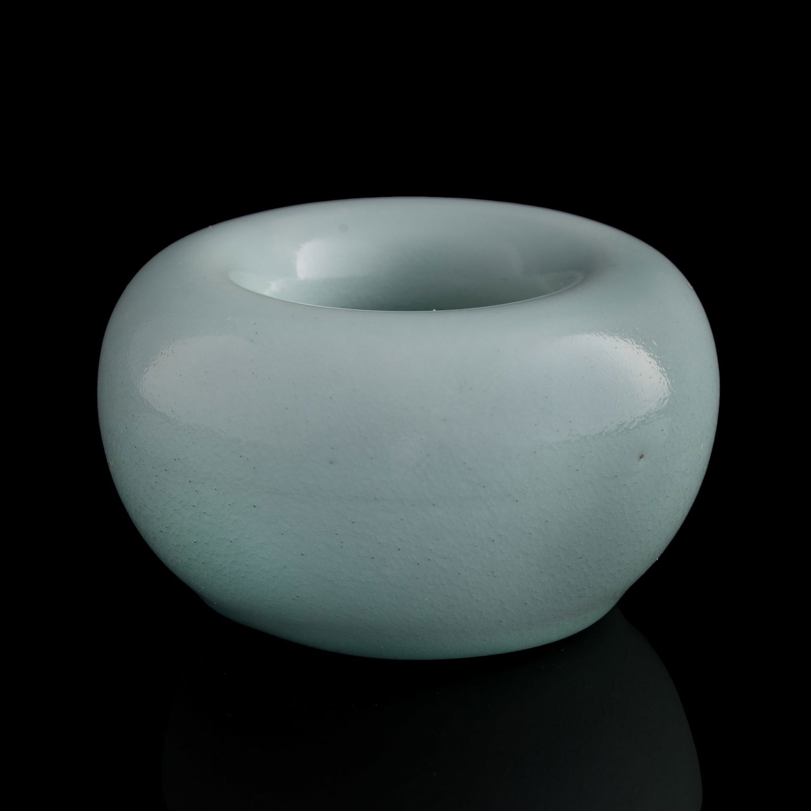 A Chinese celadon-glazed water coupe, Qing dynasty (1 of 7)