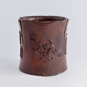 A Chinese huanghuali 'chilong' brush pot