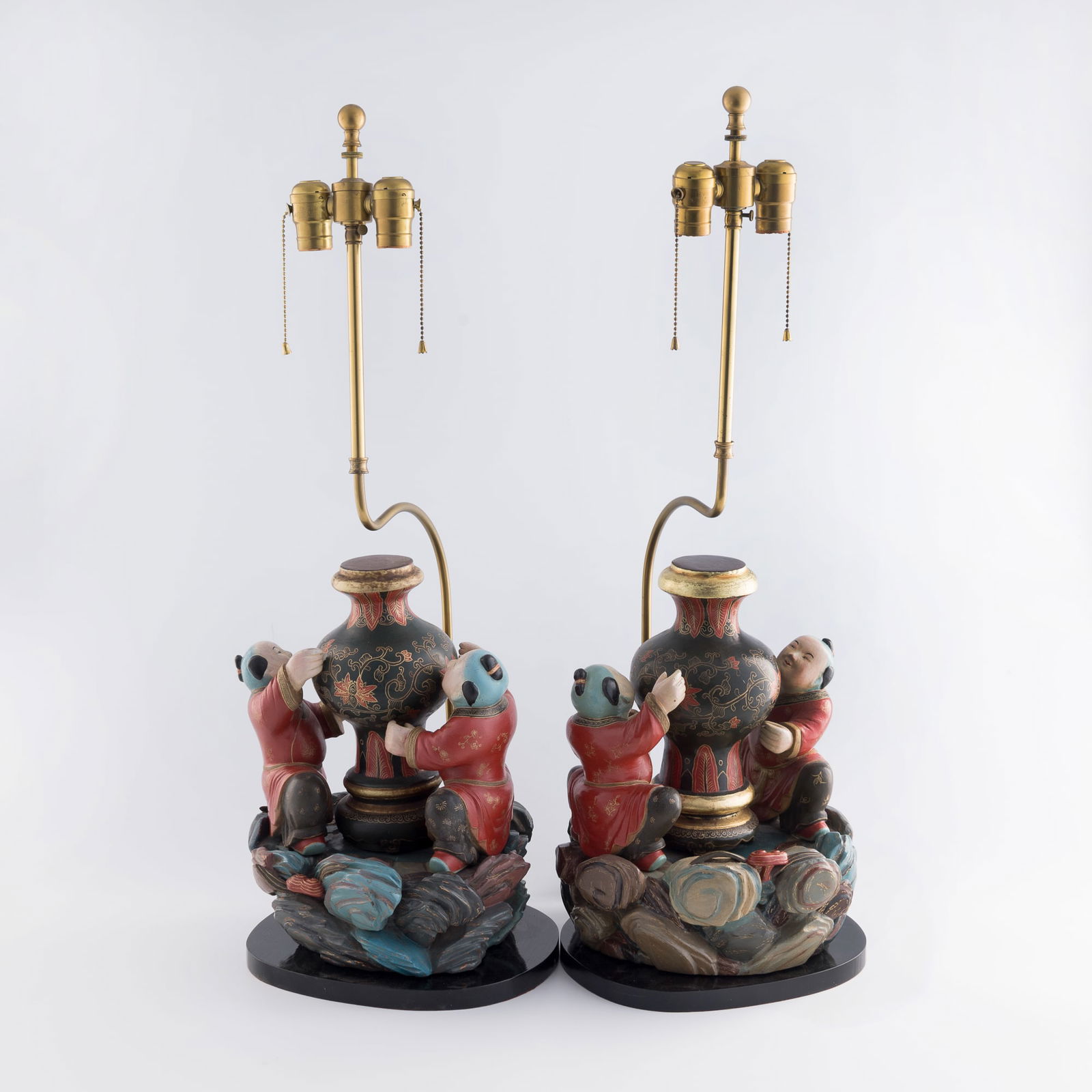 A pair of Chinese polychrome wood lamps, late 18th/early 19th century (1 of 9)