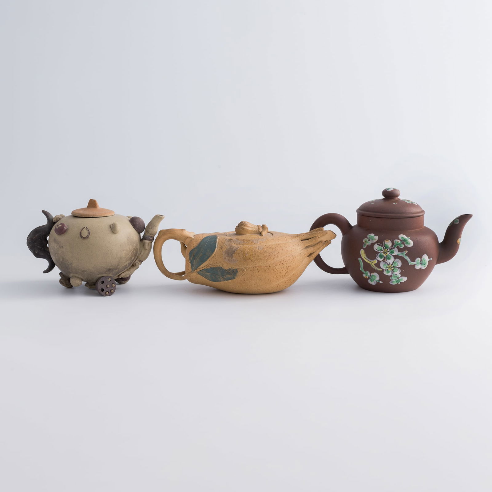 Three Chinese zisha teapots, Republic period (1 of 12)