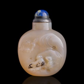 A Chinese agate 'figural' snuff bottle, 19th century