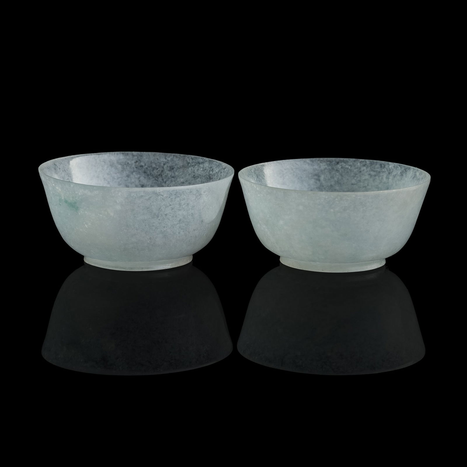 A pair of Chinese jadeite cups, Qing dynasty (1 of 9)