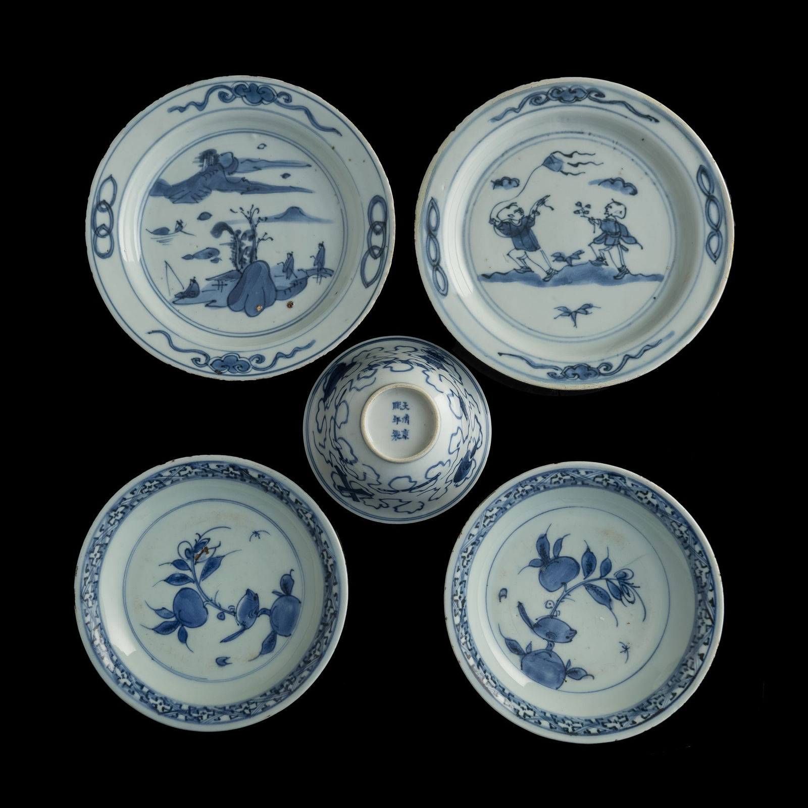 Four Chinese blue and white dishes and a cup, 16th/17th century (1 of 11)