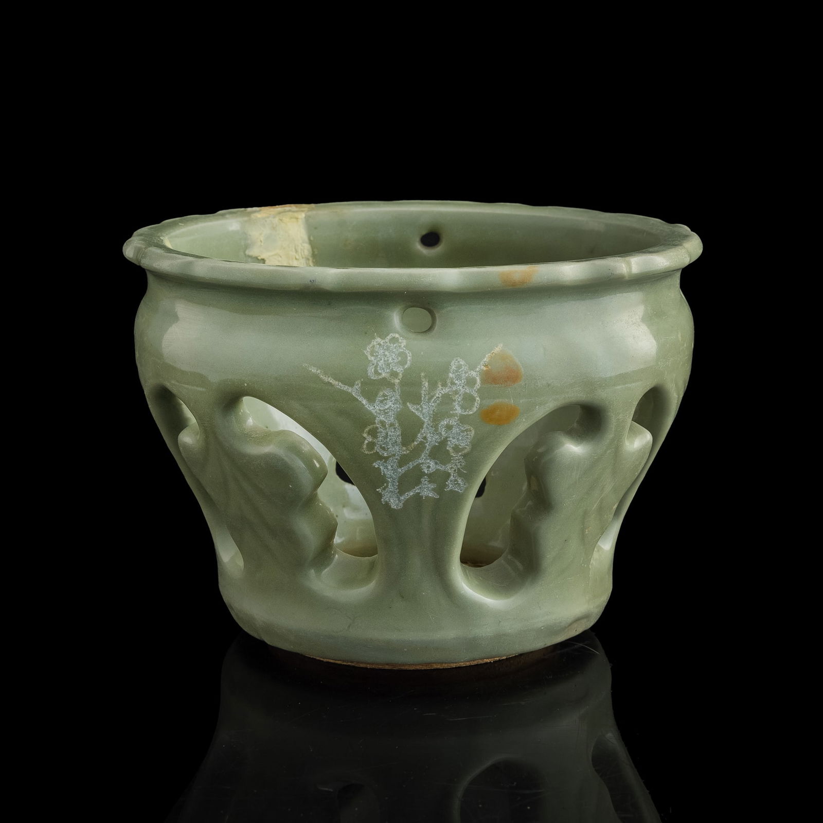 A Chinese Longquan celadon stand, Ming dynasty (1 of 6)