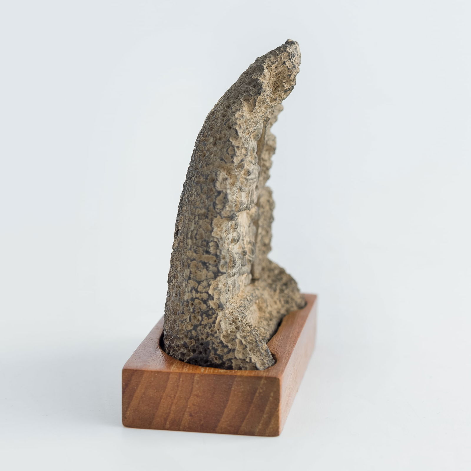 A pottery Buddhist shrine - 5