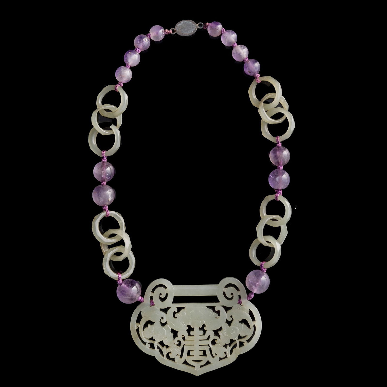 A Chinese necklace with jade rings and lock-form pendant, Qing dynasty (1 of 7)