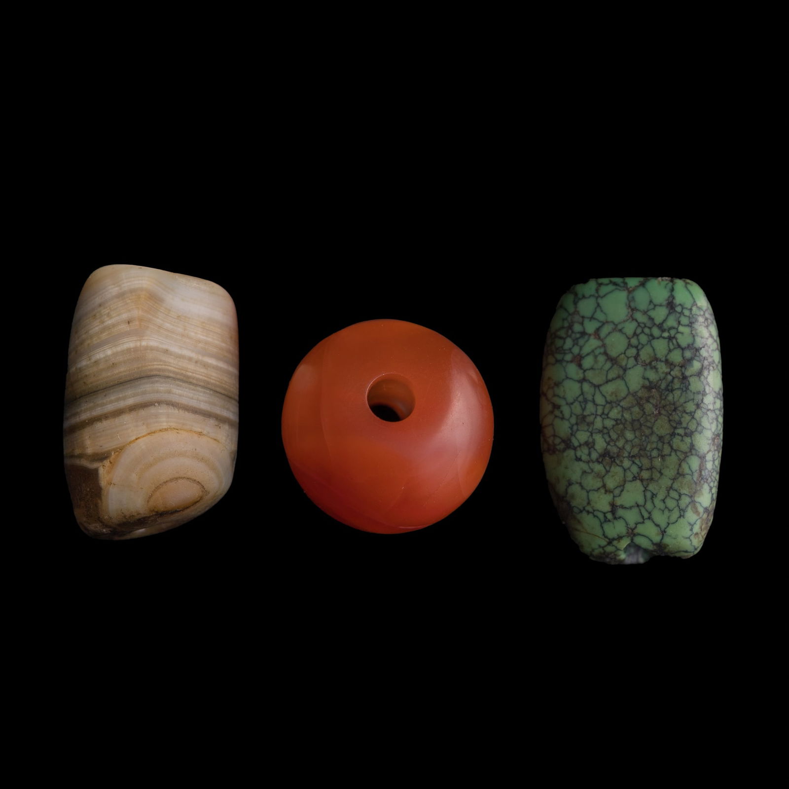 Three assorted Chinese gemstone beads, Ming dynasty or earlier (1 of 8)