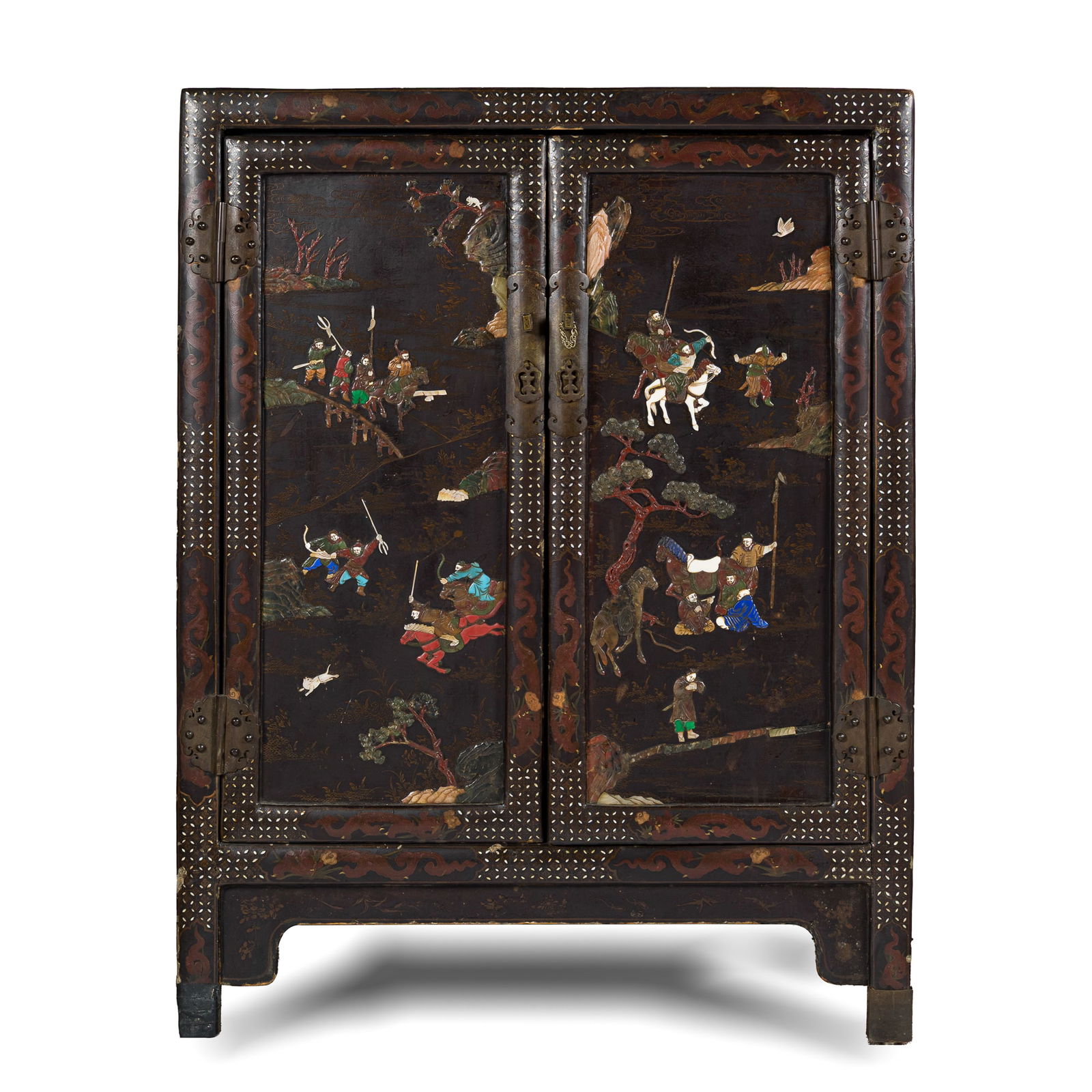A Chinese precious stone-inlaid lacquer cabinet, 17th/18th century (1 of 12)