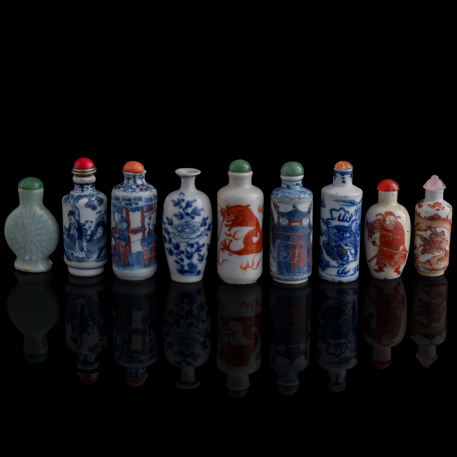Nine assorted Chinese porcelain snuff bottles, 19th century (1 of 13)