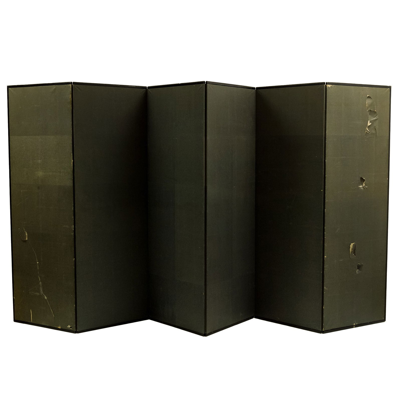 A six-panel Chinese landscape screen - 15