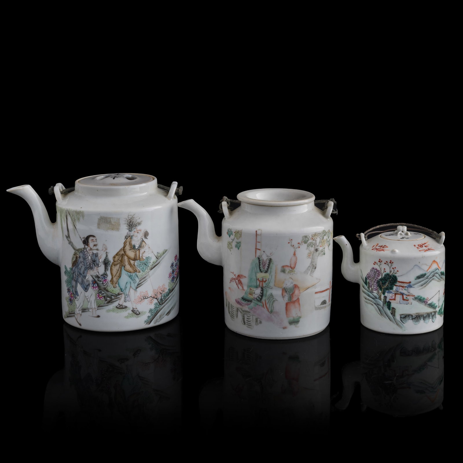 Three Chinese famille rose teapots, Qing dynasty/Republic period: Three Chinese famille rose teapots Qing dynasty/Republic period Each with four-character mark to underside. (3). H: 6 1/8, W: 7 1/4, D: 5 1/8 in. (H: 15.6, W: 18.4, D: 13 cm. (largest)) Private collec