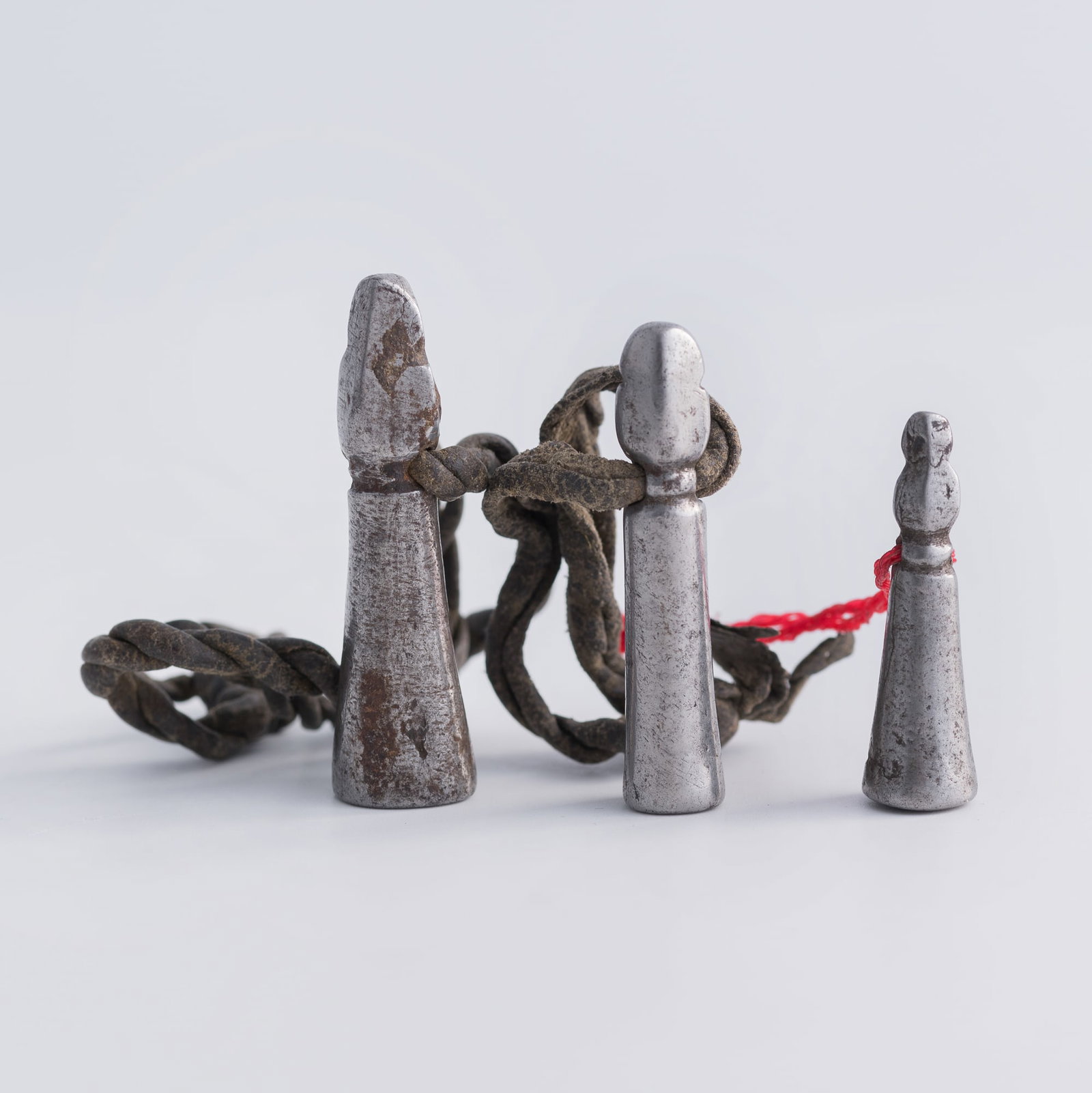 Three Tibetan iron seals, Ming/Qing dynasty: Three Tibetan iron seals Ming/Qing dynasty H: 2 1/8, Dia: 9/16 in. (H: 5.4, Dia: 1.4 cm. (largest)) Weight: 74.28 g (overall) Private collection, Florida.