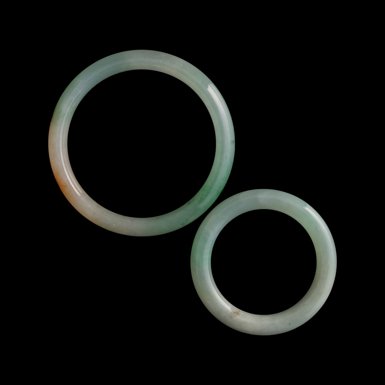 Two Chinese jadeite bangles (1 of 9)