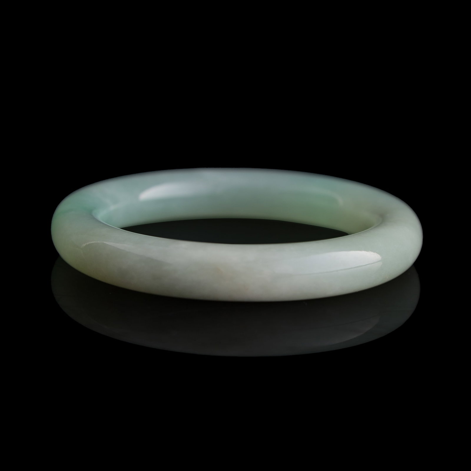 Two Chinese jadeite bangles - 9