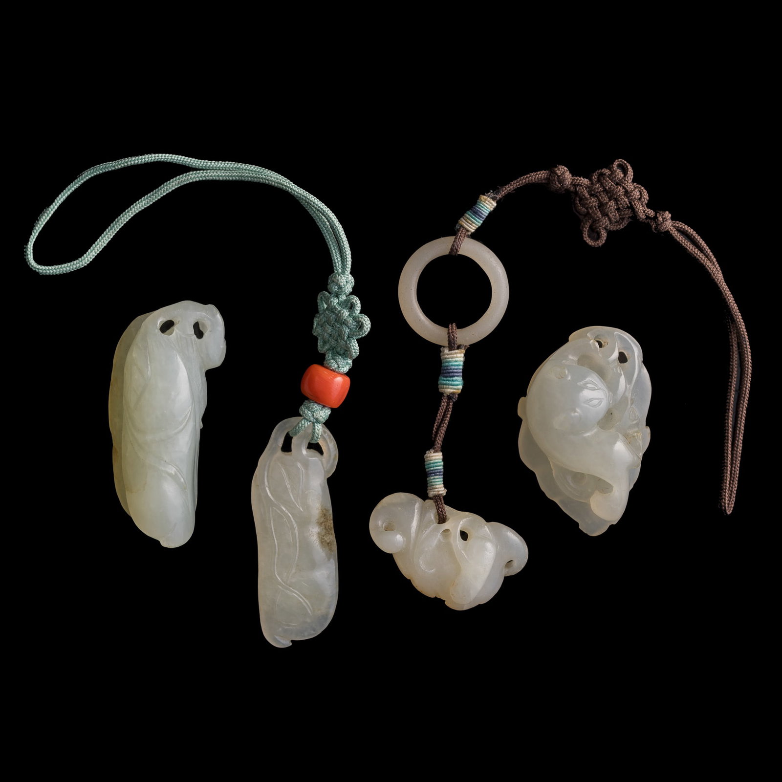 Four Chinese jade pendants, Ming/Qing dynasty (1 of 8)