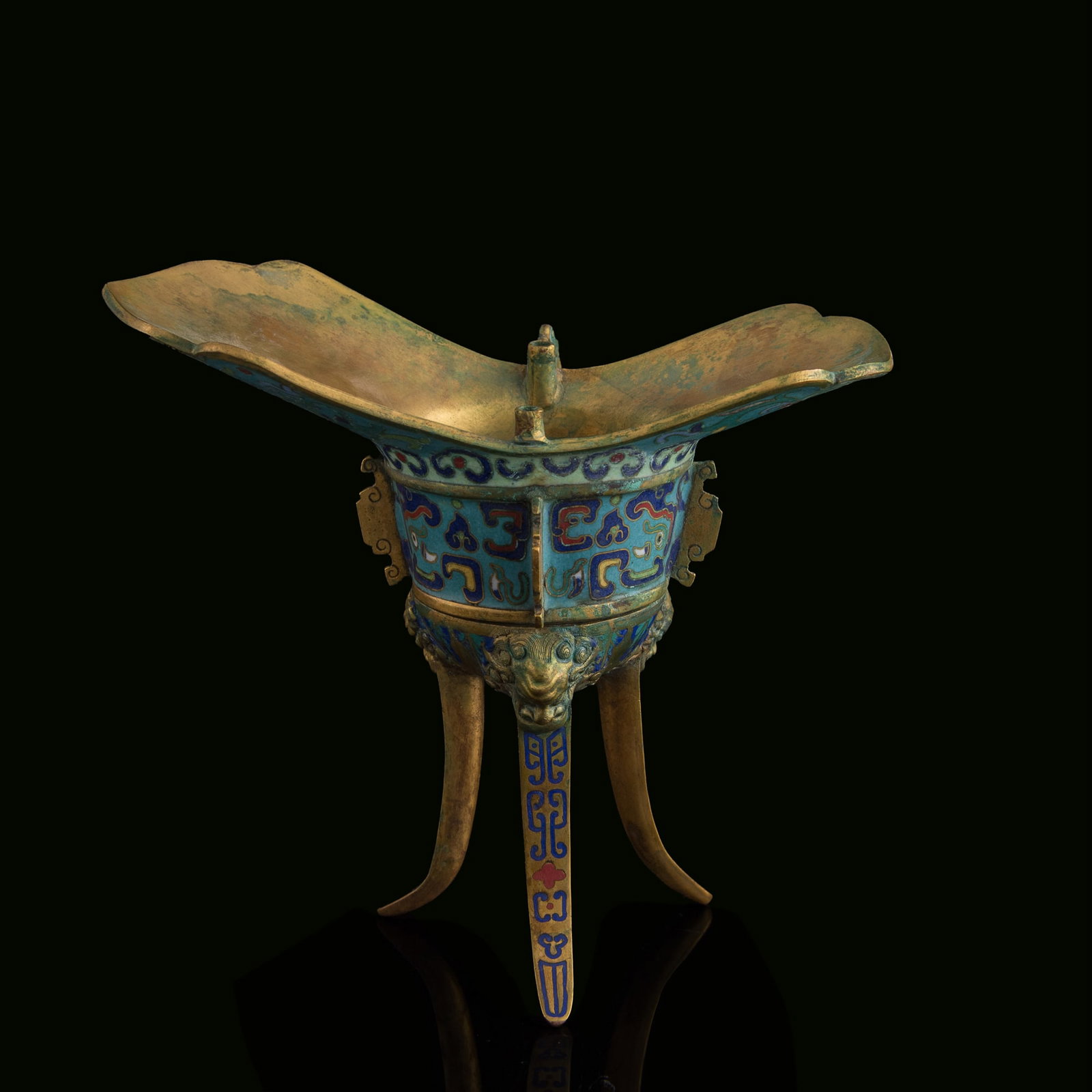 A Chinese cloisonne jue cup, 18th century: A Chinese cloisonne jue cup 18th century H: 6 5/8, W: 7 1/2, D: 4 1/4 in. (H: 16.8, W: 19.1, D: 10.8 cm.) Weight: 613.2 g From Mr. Wong in Rockville, Maryland; a family heirloom.