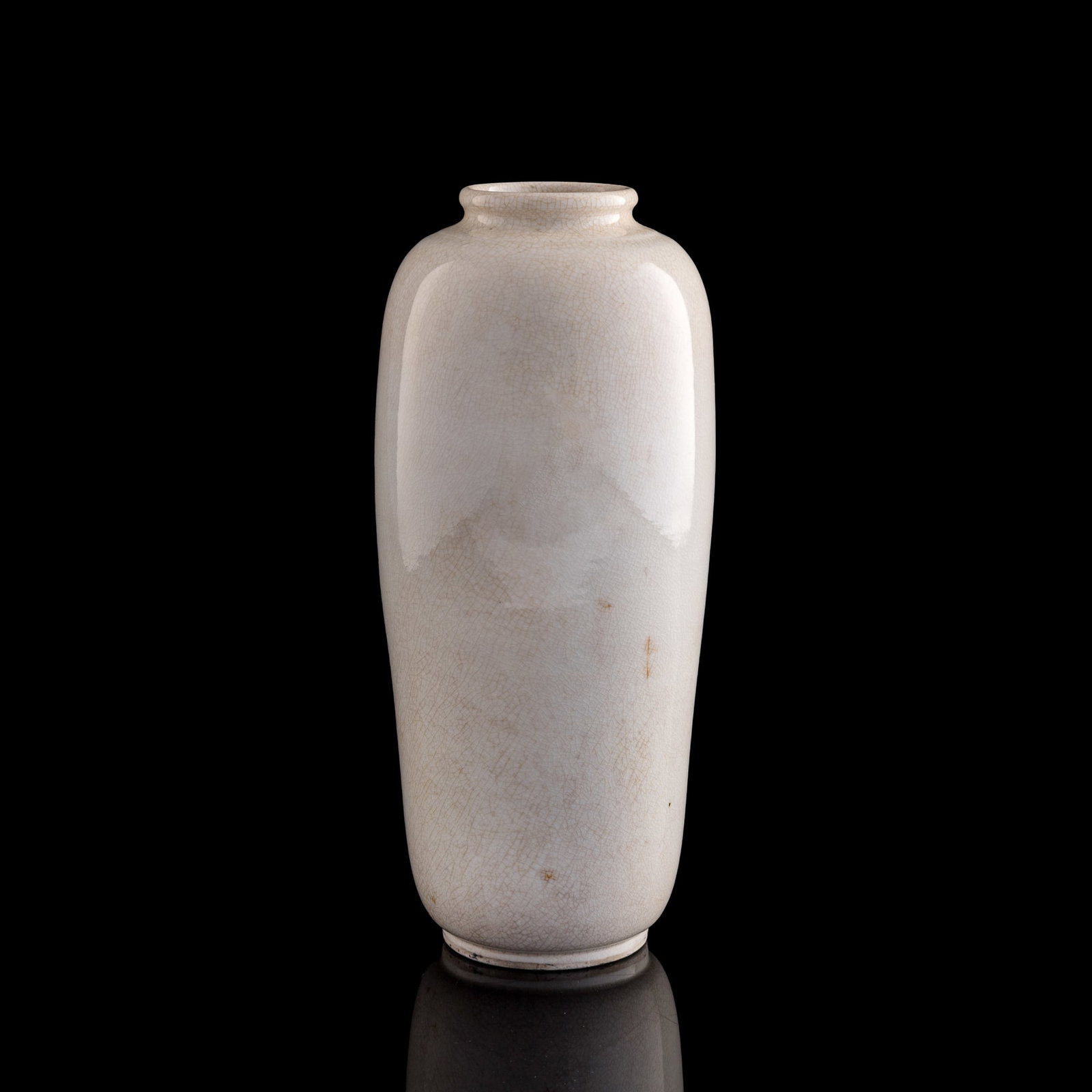 A Chinese Zhangzhou ware cylindrical vase, 18th century (1 of 8)