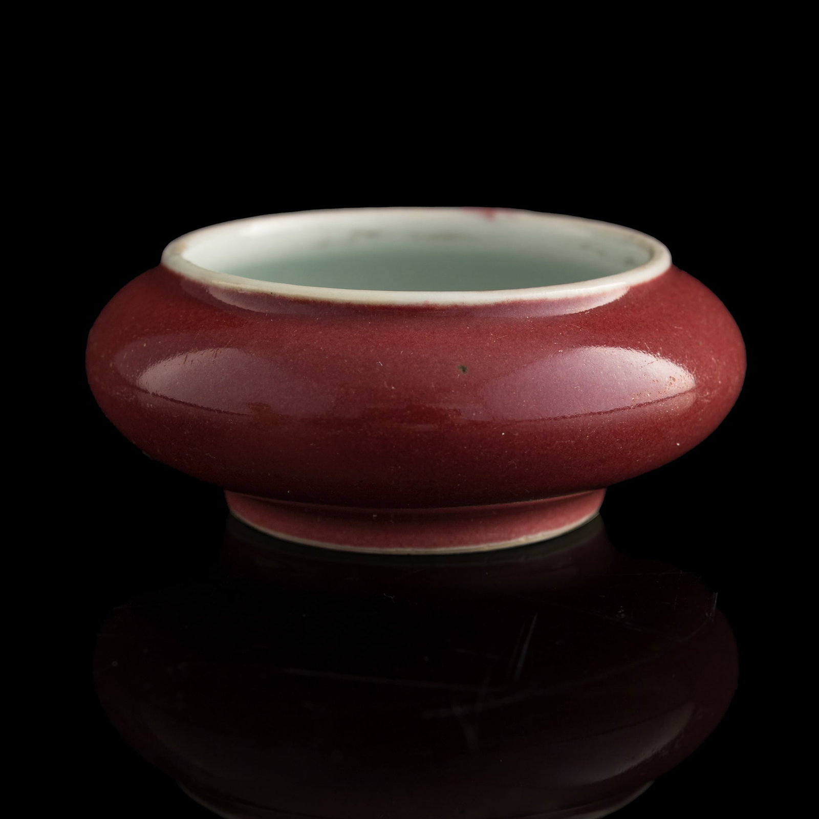 A Chinese red-glazed brush washer, 18th century (1 of 9)