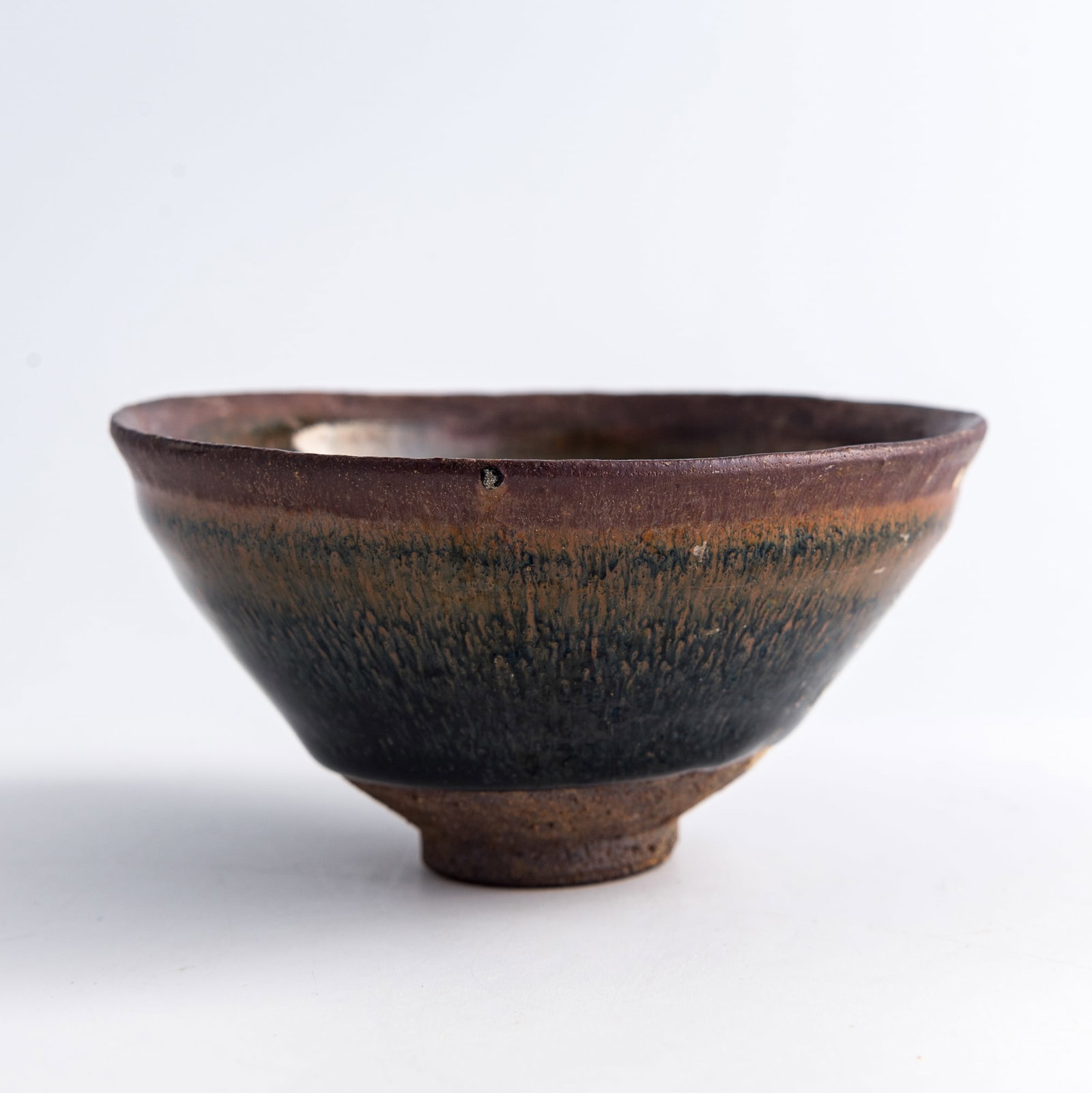 A Chinese Jian ware 'Hare's Fur' tea bowl, Song dynasty (1 of 7)