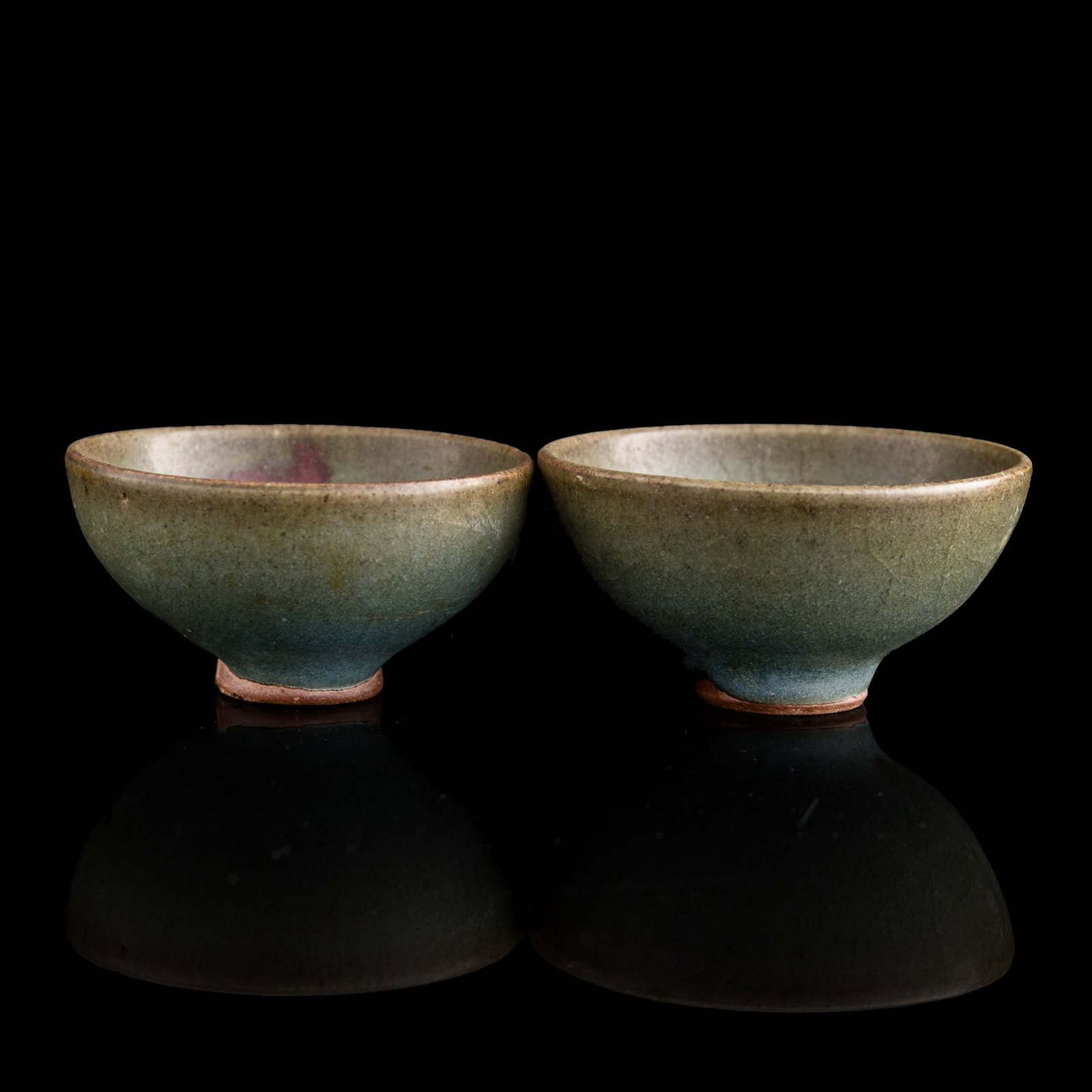 A pair of Chinese Jun ware cups, Yuan dynasty (1 of 8)
