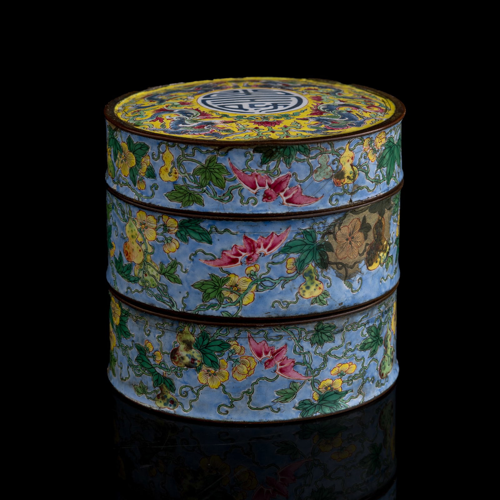 A Chinese painted enamel tiered box, 19th century (1 of 10)