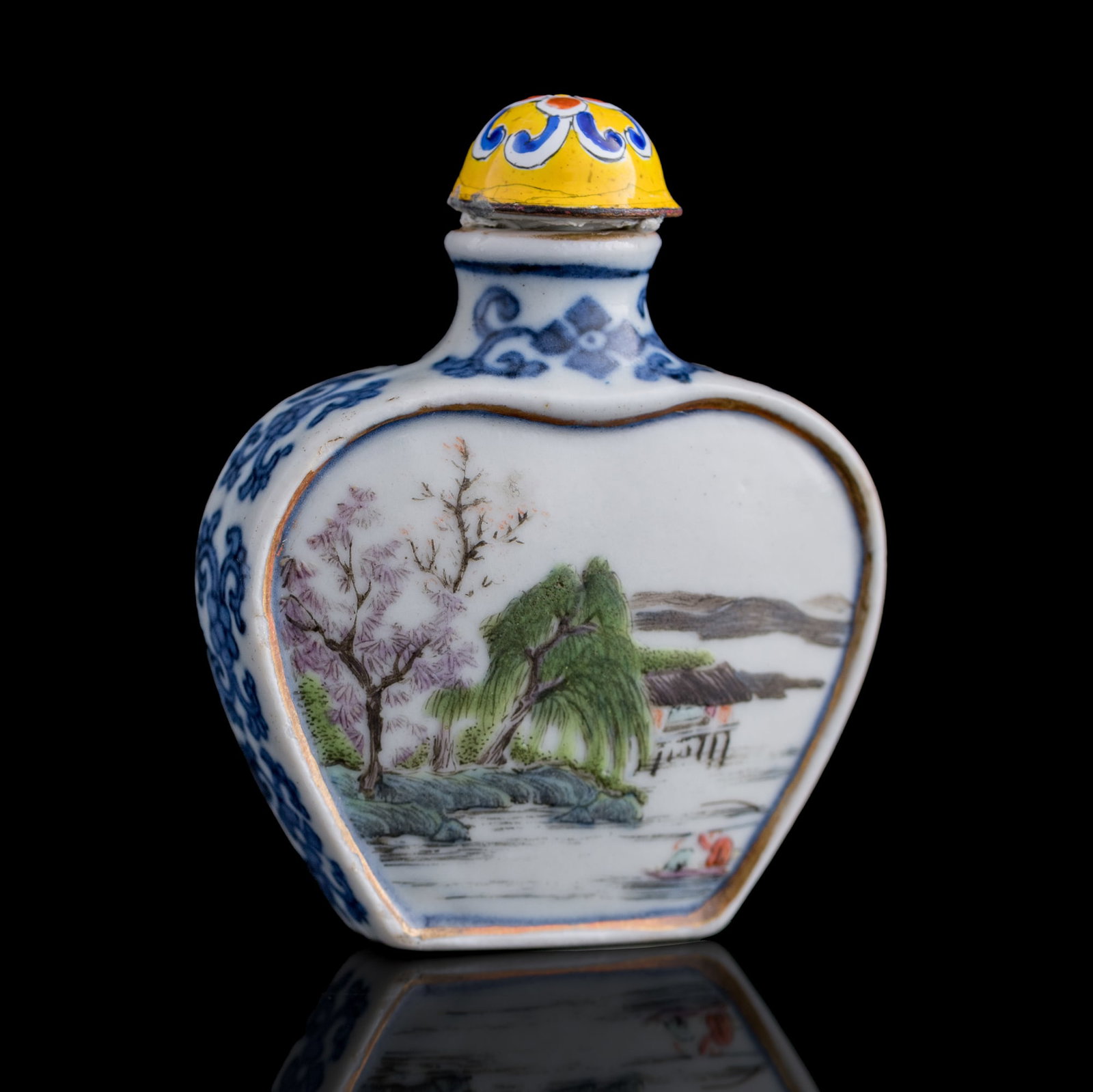 A Chinese blue and famille rose 'landscape' snuff bottle, 18th/19th century (1 of 8)