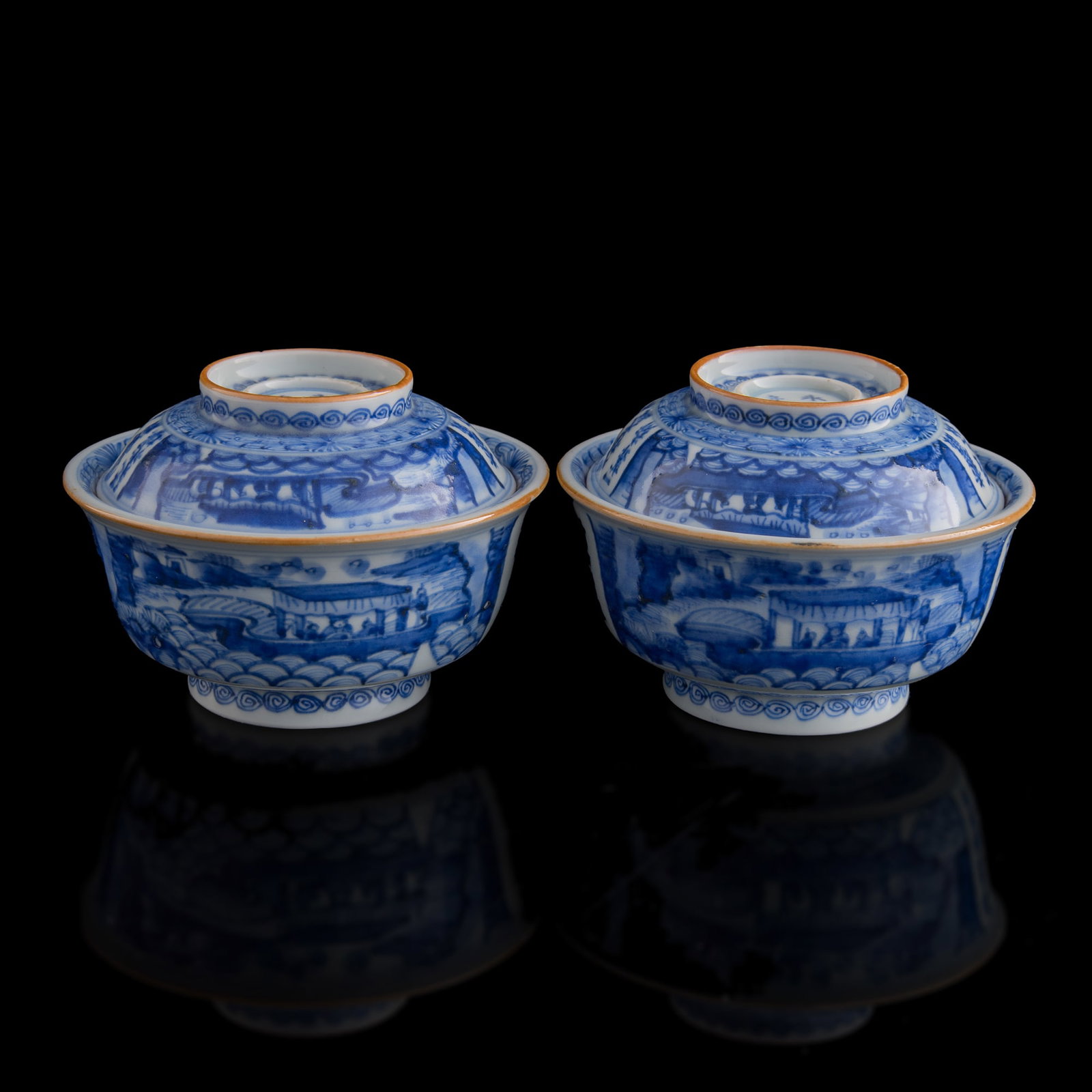 A pair of Chinese blue and white inscription' covered bowls, 19th century (1 of 14)