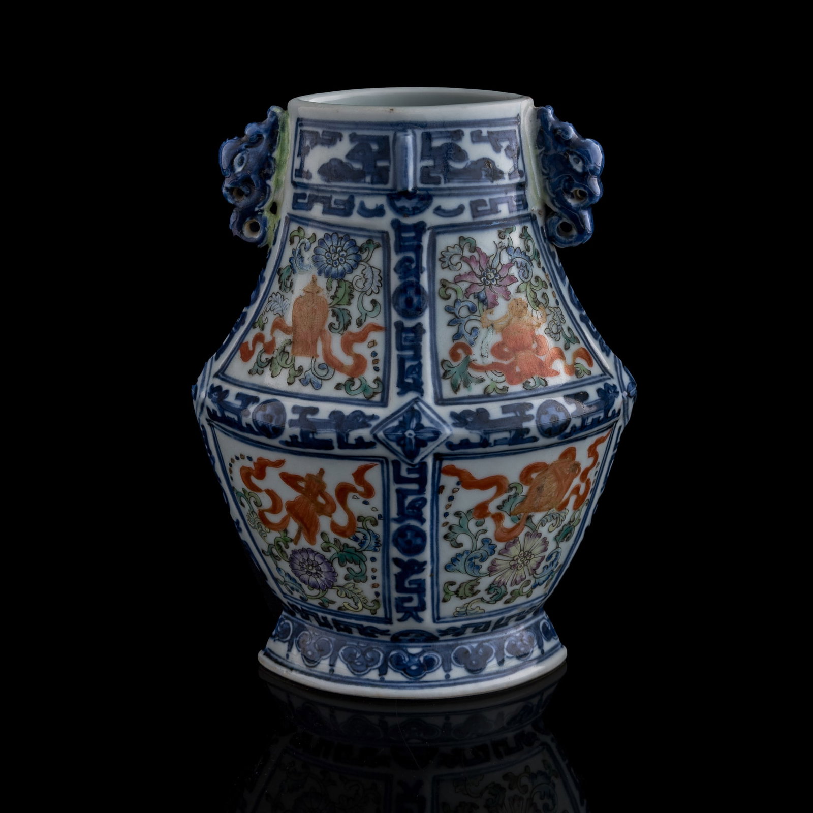 A Chinese blue and enamel zun vase with kuilong handles, 19th century (1 of 9)