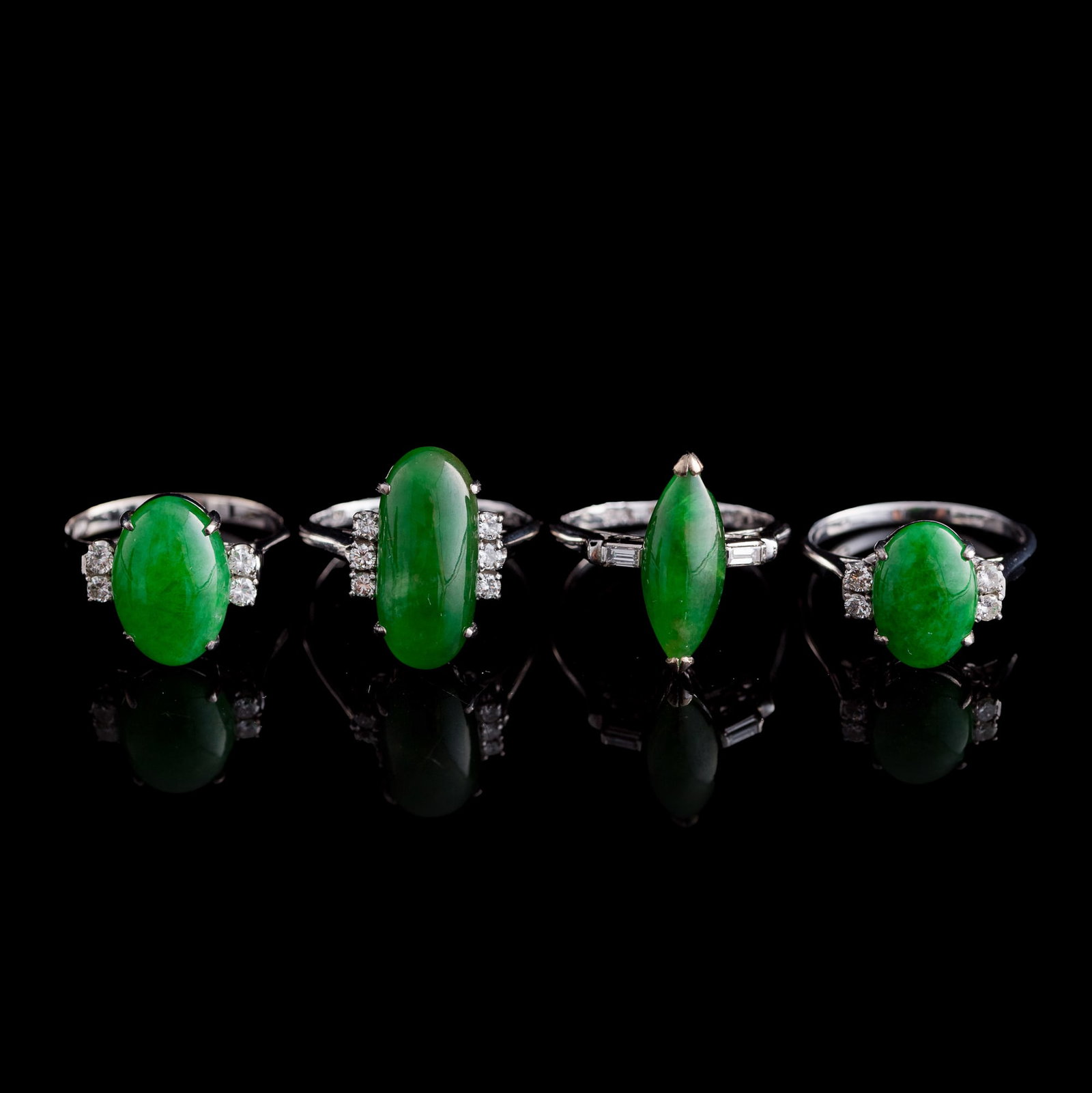 Four Chinese jadeite-set metal rings (1 of 12)