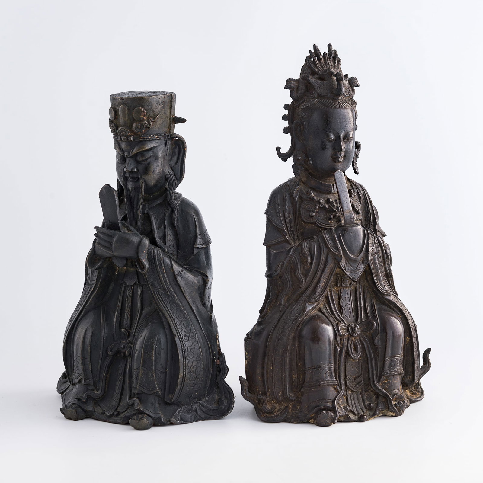 Two Chinese bronze figures, Ming dynasty (1 of 11)