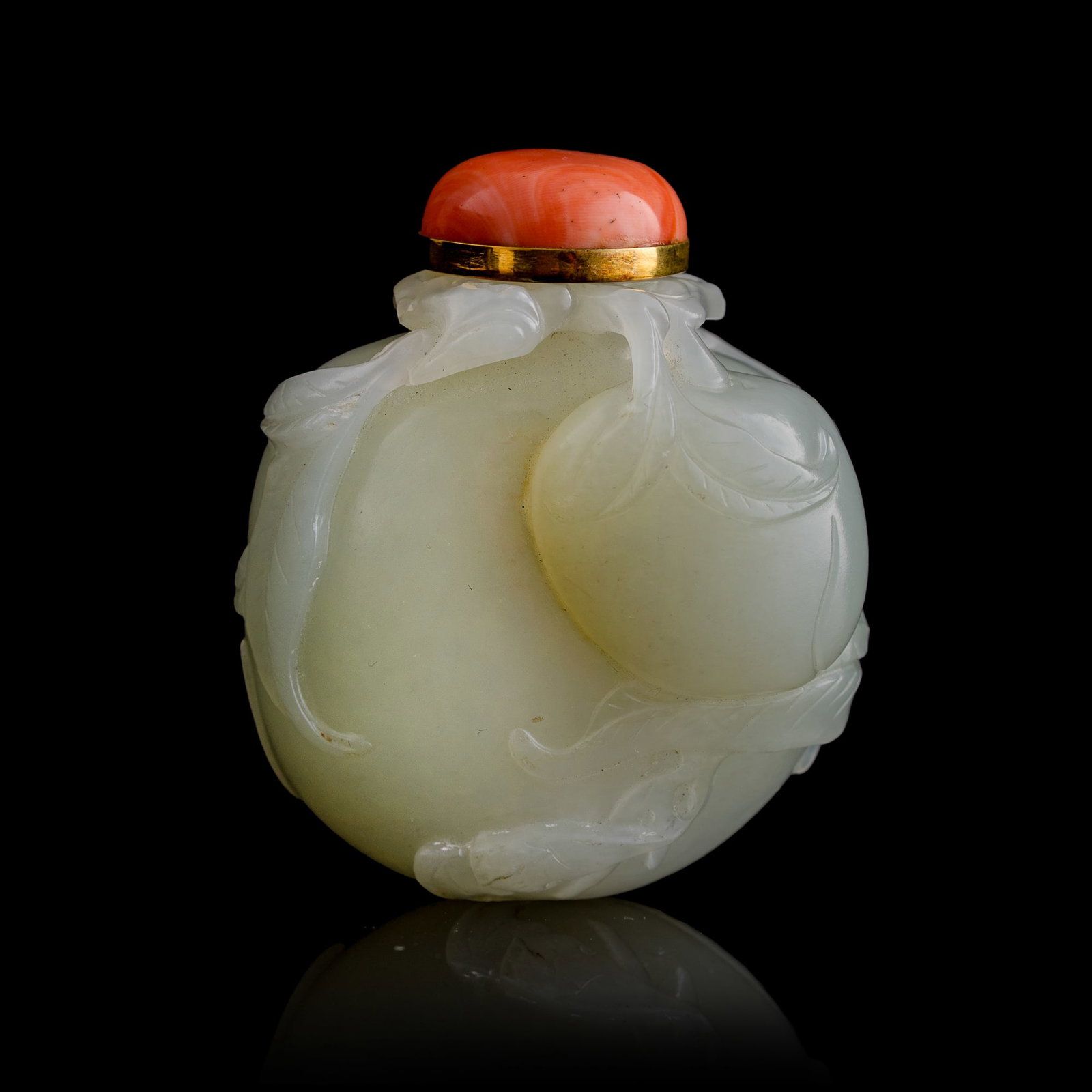 A Chinese white jade peach-form snuff bottle, 18th century (1 of 8)
