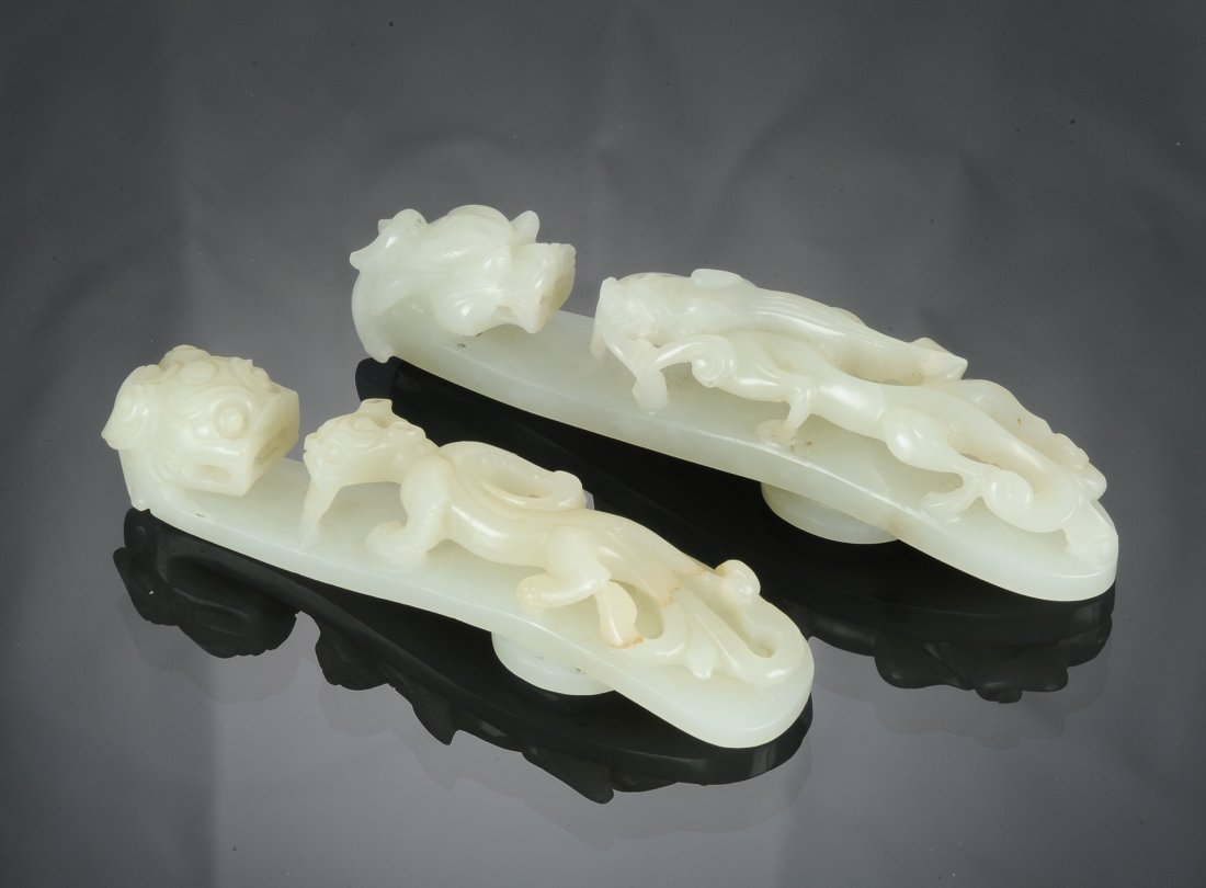 Pair of White Jade Dragon Belt Hook, 19th Century (1 of 10)