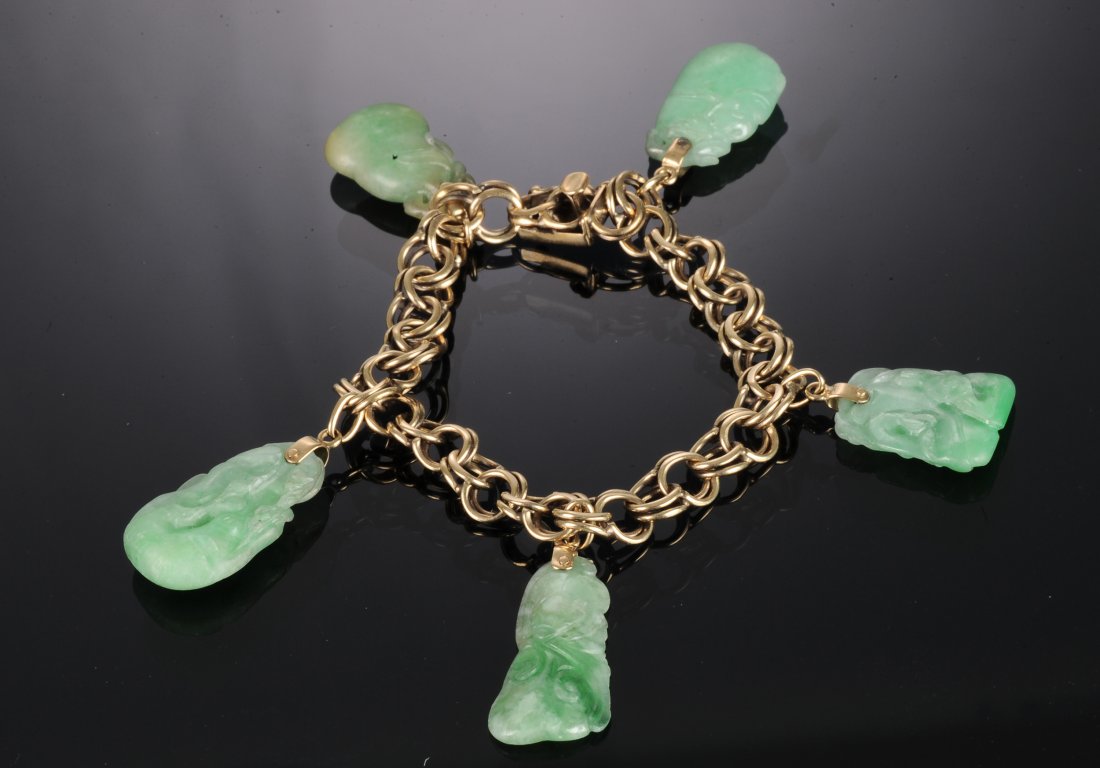 Jadeite Trinket Bracelet w/Gold Links, 19th Cent. (1 of 6)