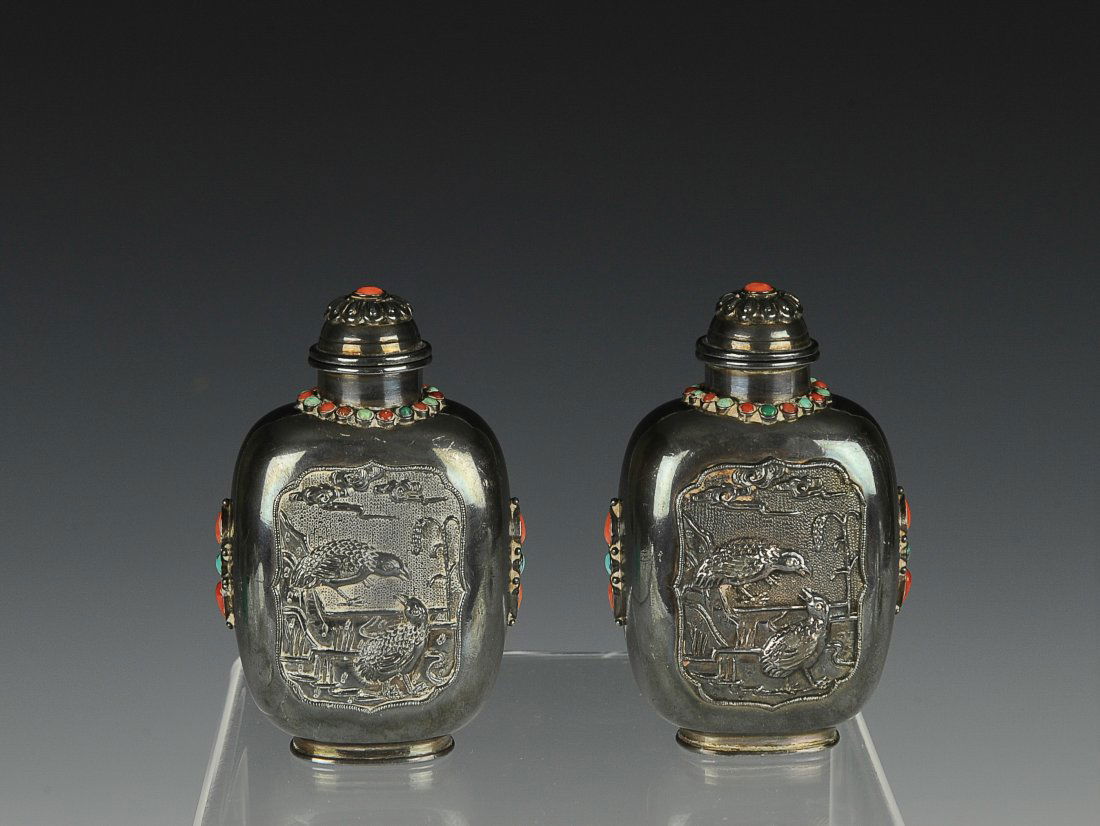 Carved Silver Snuff Bottle, 19th Century (1 of 6)