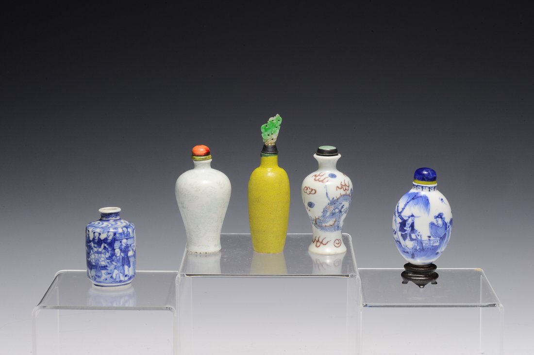 Group of 5 Porcelain Snuff Bottles, Qing Dynasty (1 of 10)