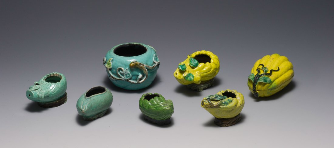 7 Pastel Porcelain Fruit Brush Pots, 18th-19th C. (1 of 10)