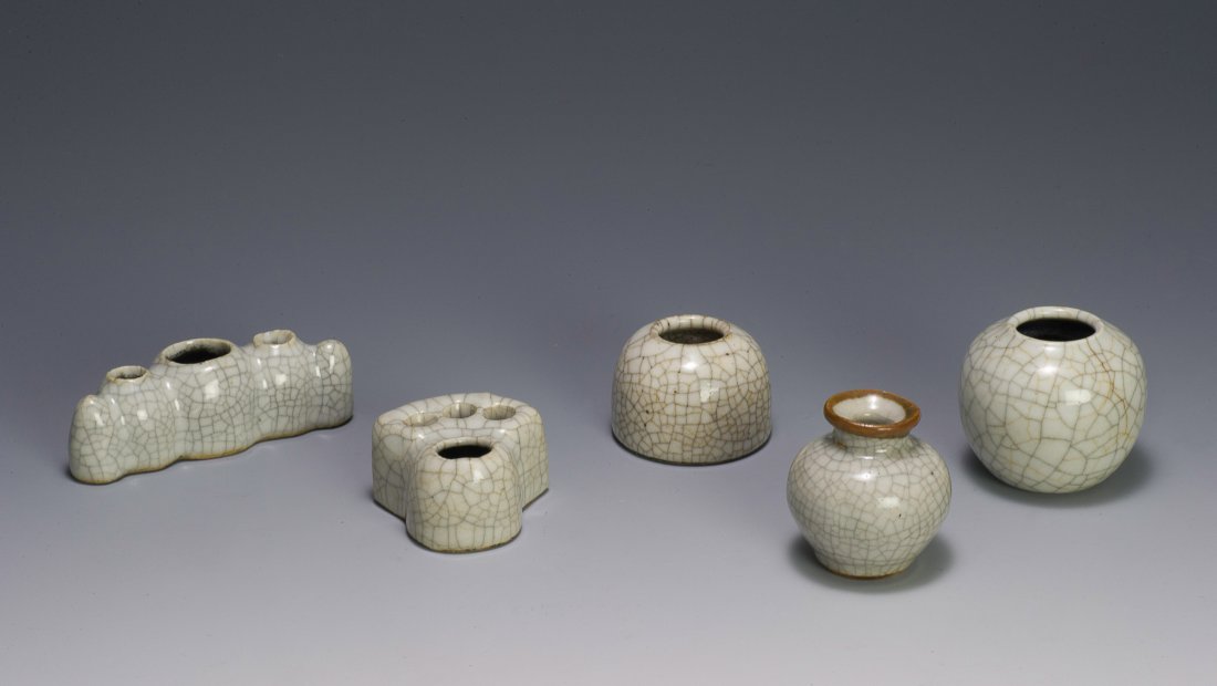5 Ge Glazed Brush Pots & Holders, 18th - 19th C. (1 of 10)